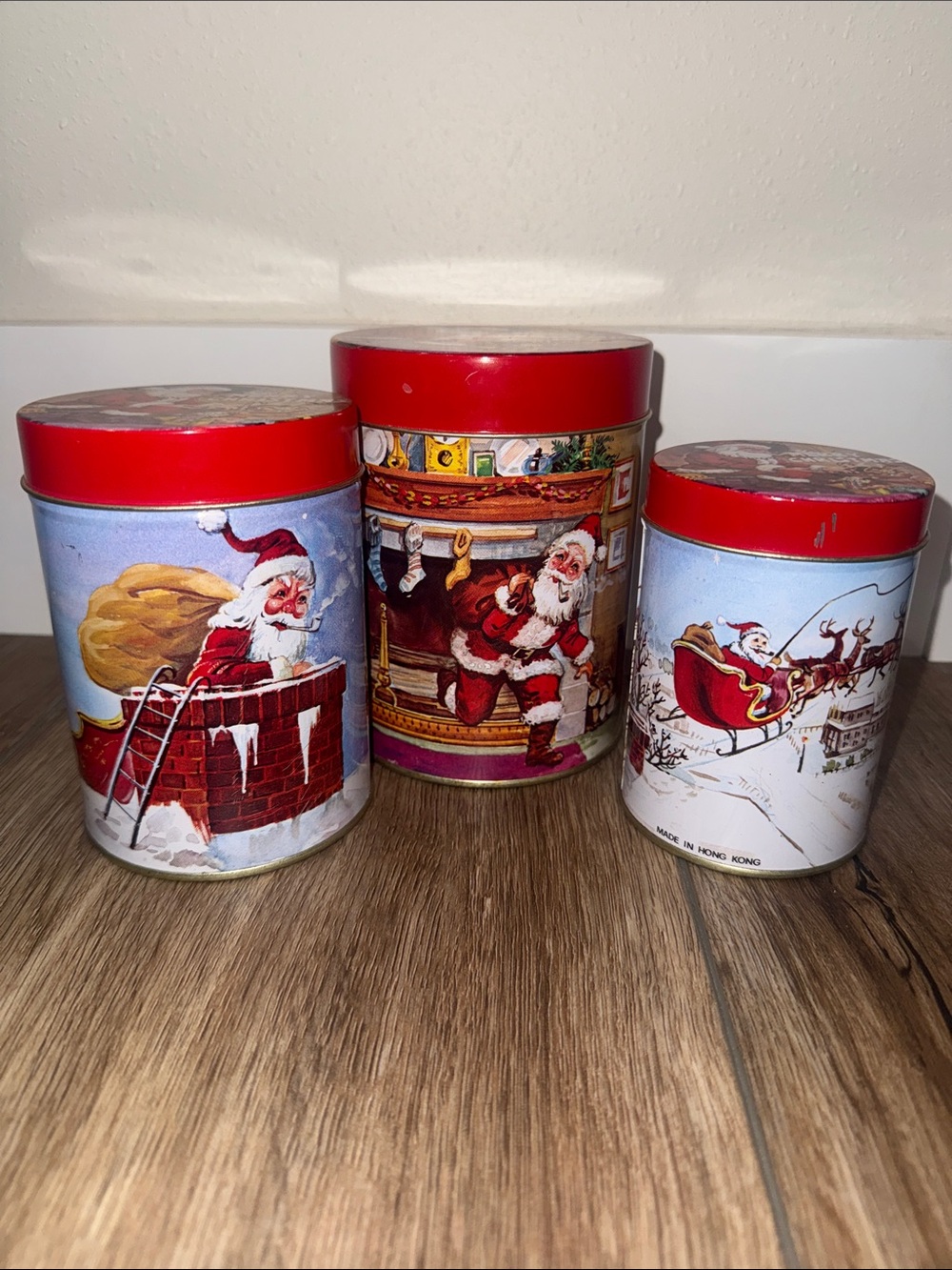Vintage Holiday Santa Decorative Nesting Tin Canister Set Made in Hong Kong